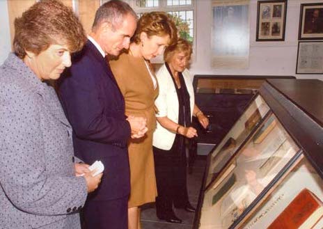Visit of President Mary McAleese with her husband Martin accompanied by Andrea Wills secretary and Nancy Smyth curator.